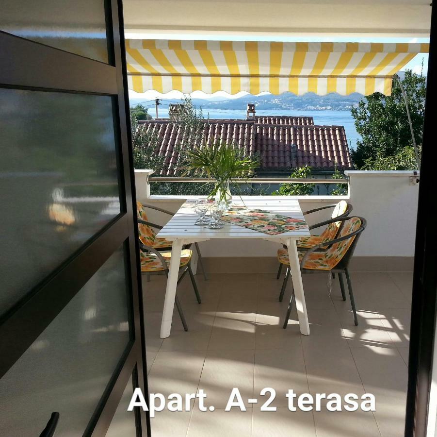 Apartmani A1 Marina, Okrug Gornji Трогір Екстер'єр фото