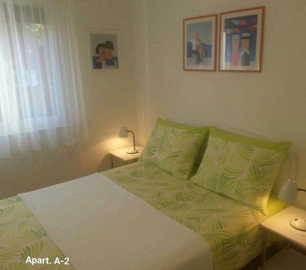 Apartmani A1 Marina, Okrug Gornji Трогір Екстер'єр фото